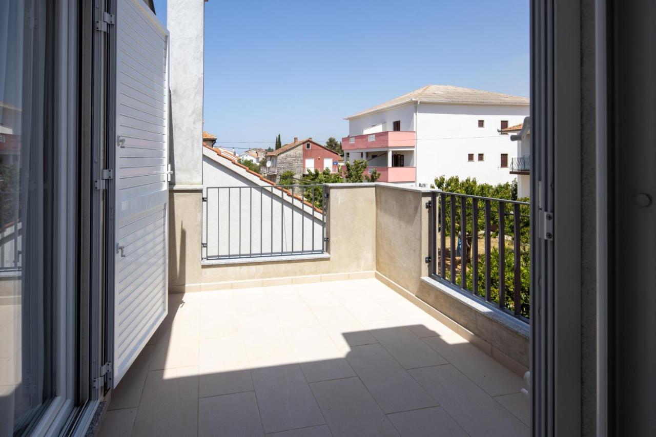 Lumaja Luxury Apartman Biograd Na Moru Exterior photo