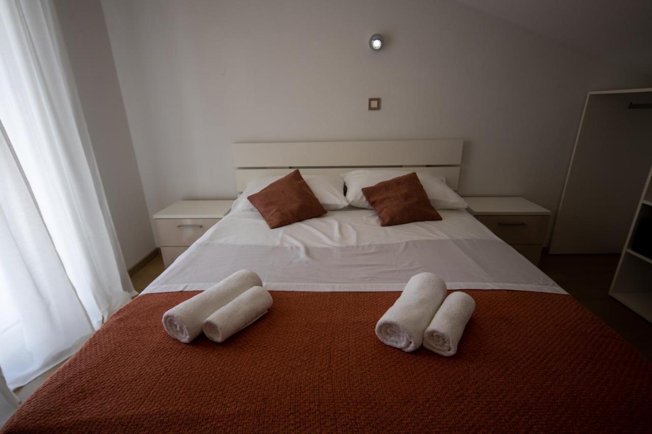 Lumaja Luxury Apartman Biograd Na Moru Exterior photo