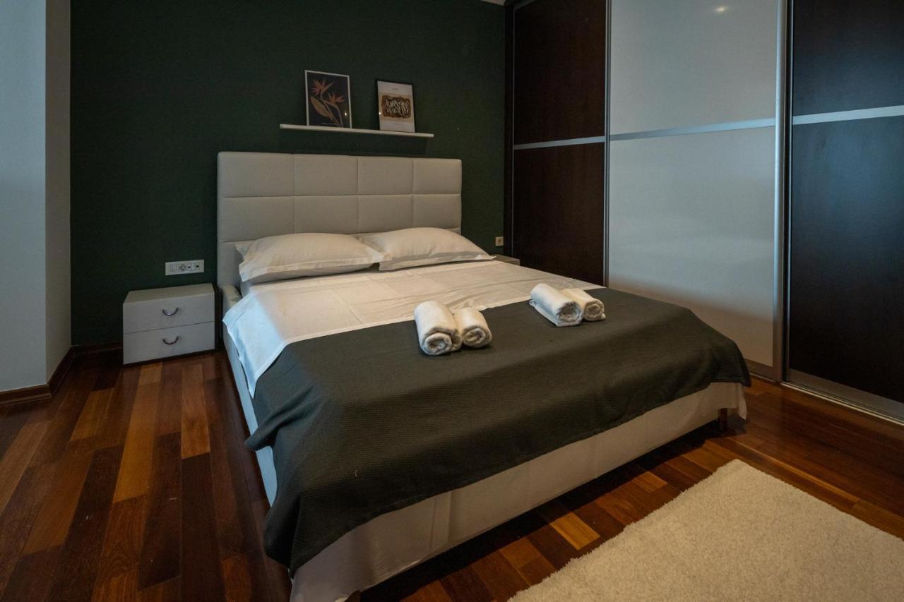 Lumaja Luxury Apartman Biograd Na Moru Exterior photo