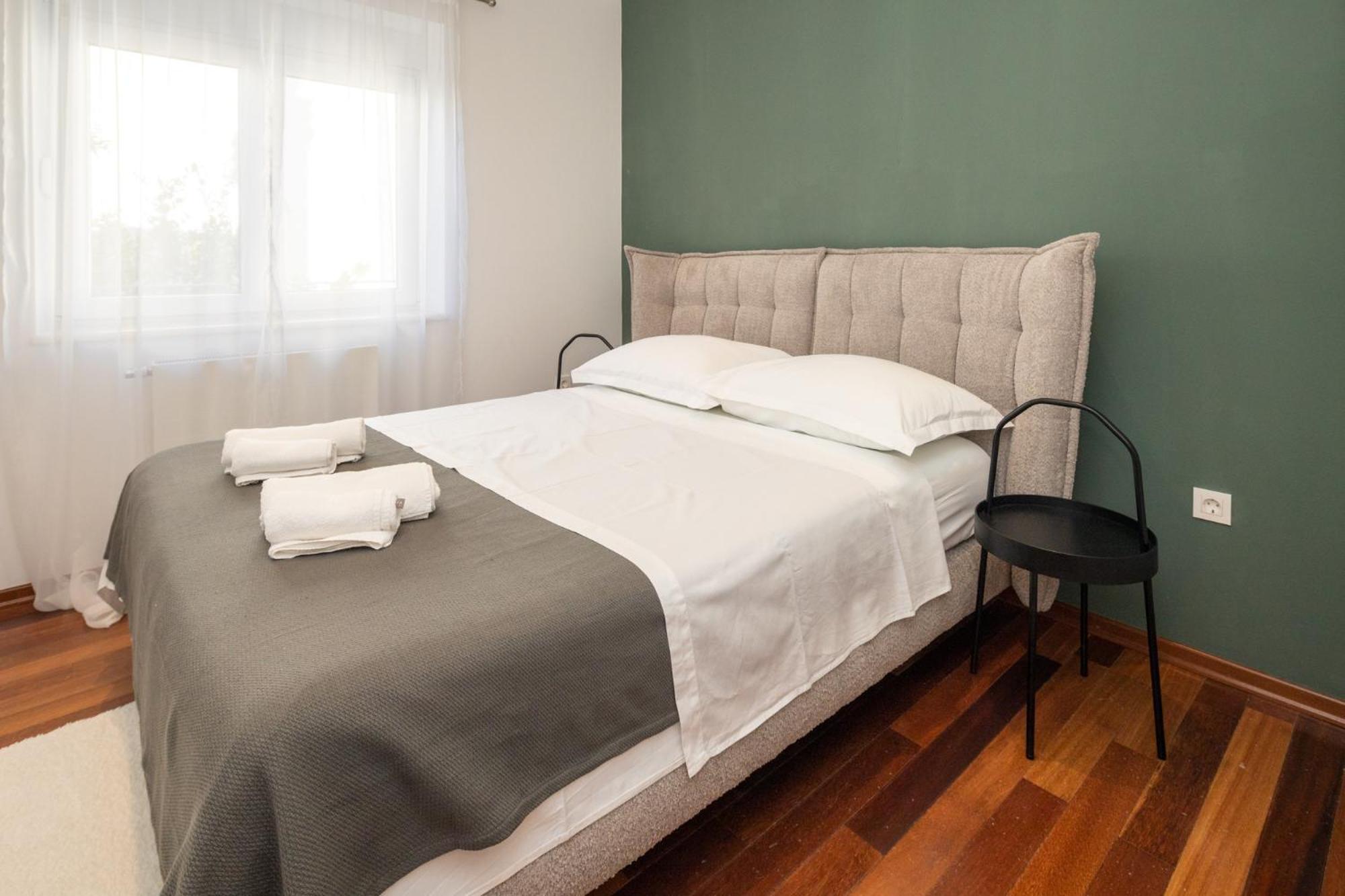 Lumaja Luxury Apartman Biograd Na Moru Exterior photo